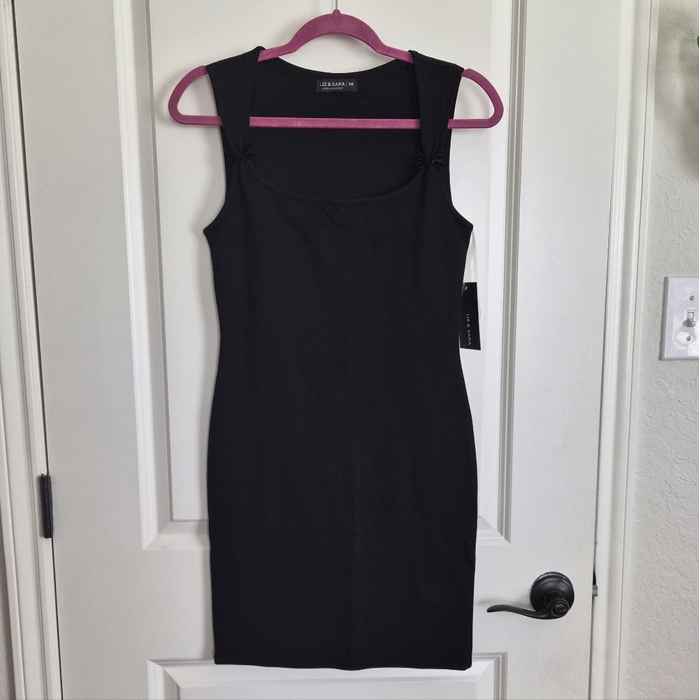 NWT Black Liz & Sara BodyCon Sleeveless Dress Women's Size Medium